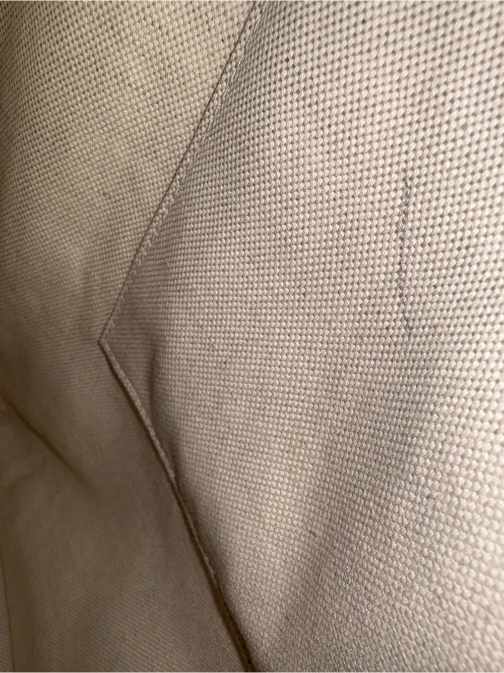 Gucci signature gg
